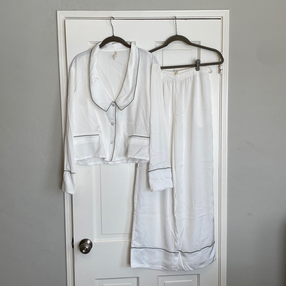 Nap Loungement relaxed pajamas